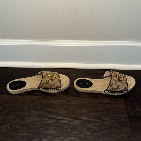 Gucci Women's GG Matelassé Canvas Espadrille Sandal - Size: 7.5 | IT 37.5 - Picture 8 of 16